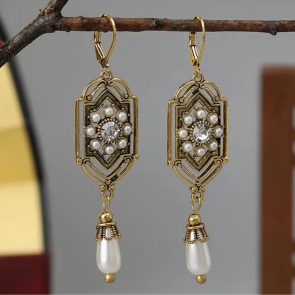 Anthropologie Jewelry - Victorian Edwardian Antique Gold and Seed Pearl Drop Earrings